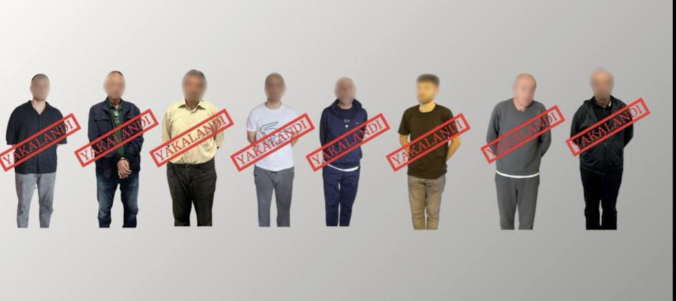 Kırmızı bültenle ve ulusal seviyede aranan 8 suçlu Türkiye'ye getirildi