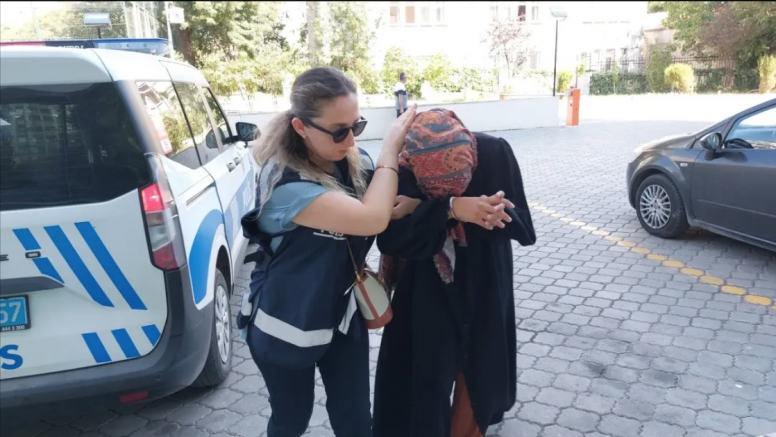 Komşusunun anahtarını koplayaladı sonrası daha korkunç...