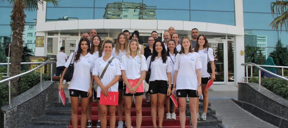 MERİNOS A TAKIMI'NIN SAĞLIĞI MEDİCAL POİNT'E EMANET