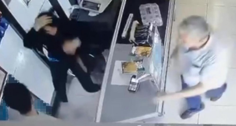 Mesai arkadaşı tarafından tekme tokat dövüldü