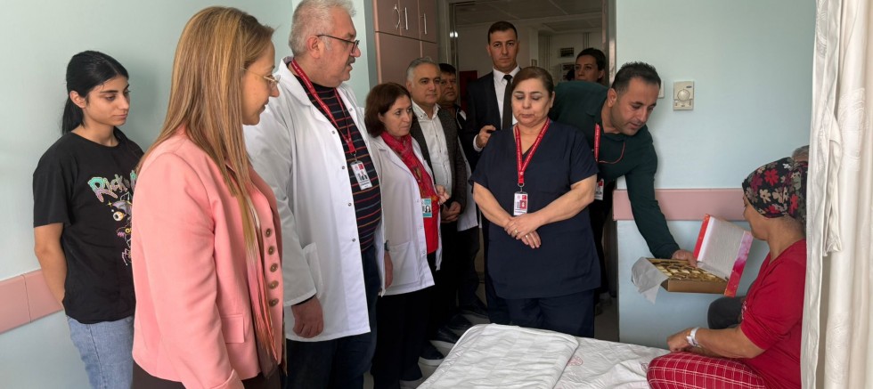 Milletvekili Derya Bakbak’tan Şehitkamil Devlet Hastanesi’ne Ziyaret: “Sağlıkta Yatırım Hamlemiz Sürüyor”