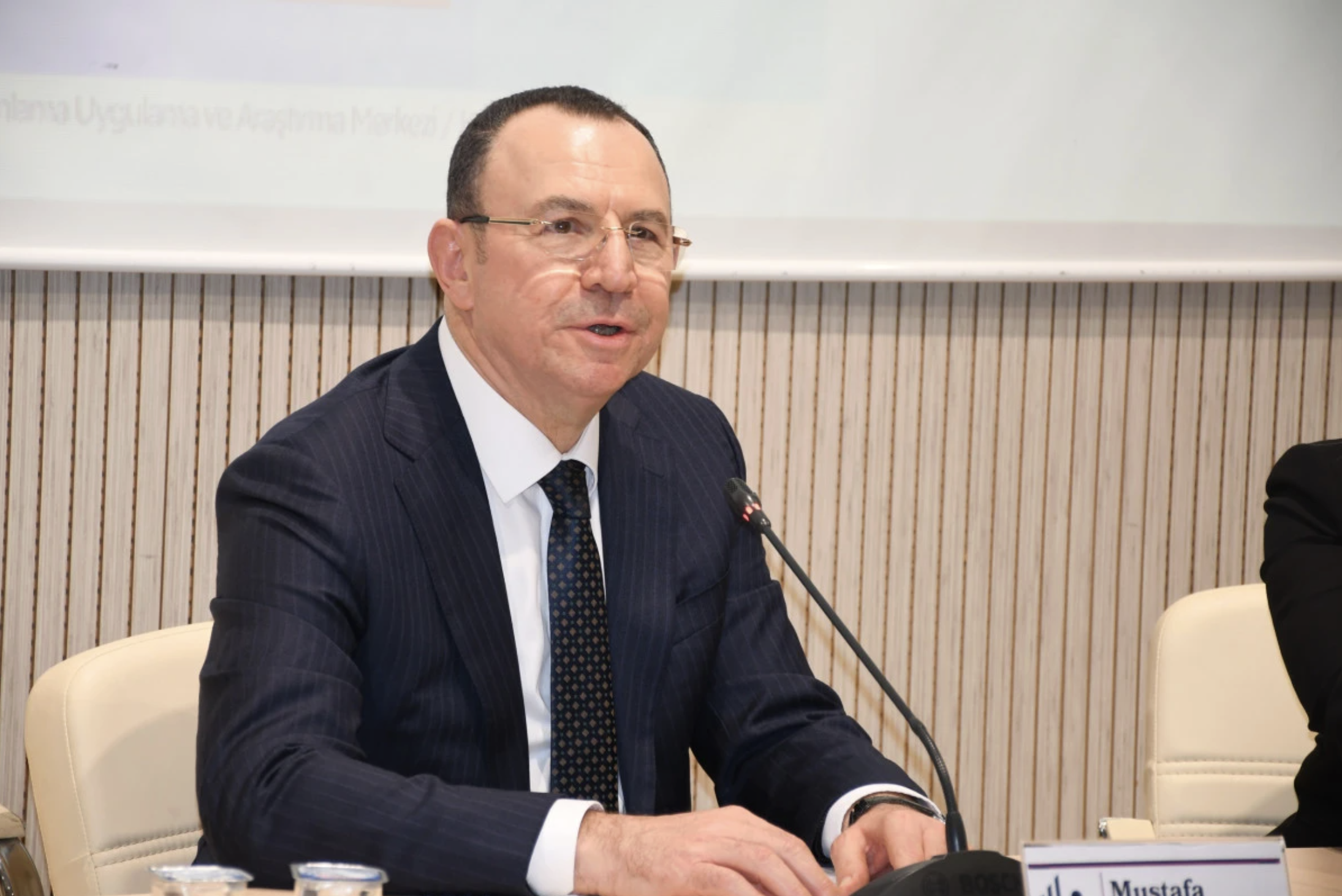 “Hayallerinizi Yüksek Tutun, Asla Vazgeçmeyin”