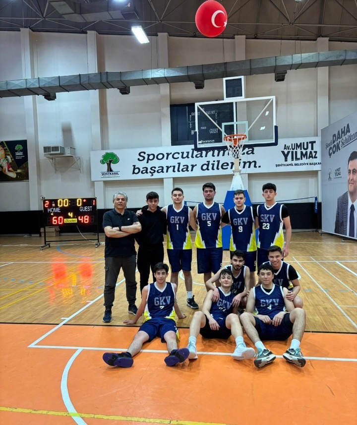 Gaziantep Kolej Vakfı Şampiyonluğa Doymuyor