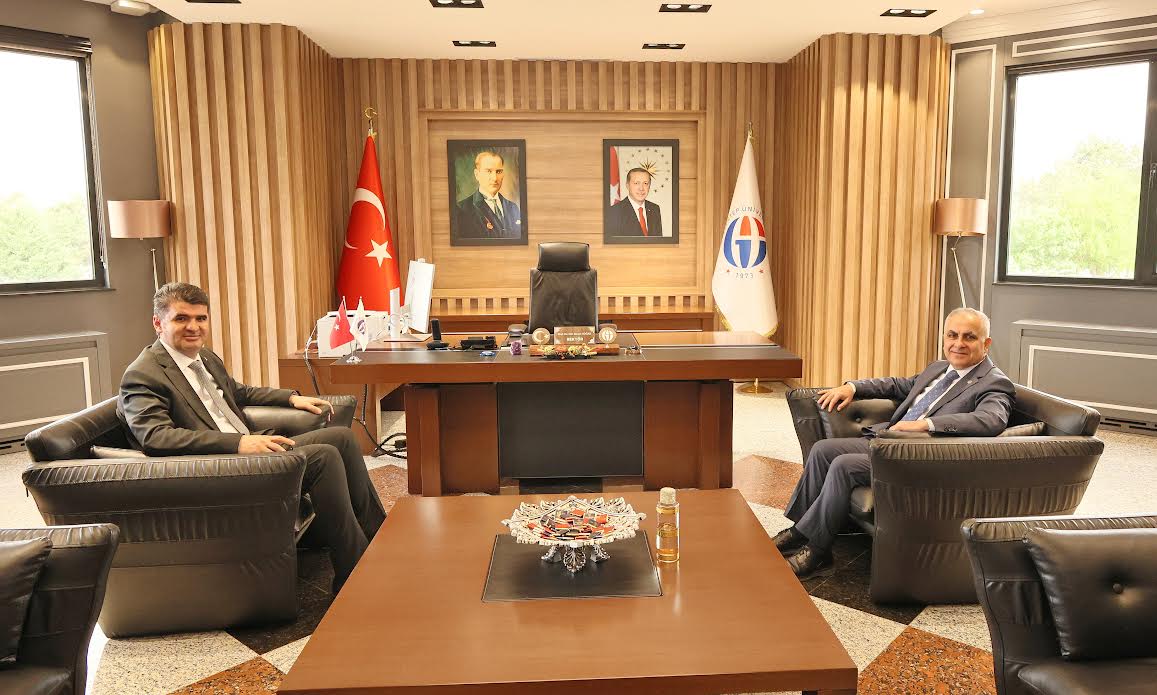 KİLİS VALİSİ ÖMER KALAYLI’DAN REKTÖR PROF. DR. SAİT MESUT DOĞAN’A ZİYARET