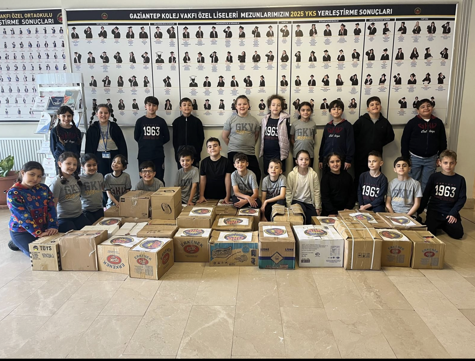 Geleceğin Aydınlık Yüzlerinden Köy Okullarına Kitap Köprüsü;