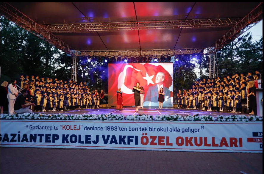 Minik GKV’lilerin Kep Heyecanı, Geleceğin Yıldızları İlk Mezuniyetini Yaşadı!