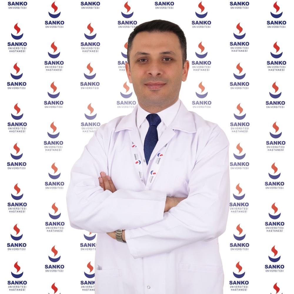 Psikiyatri Uzmanı Dr. Celal Yaşamalı SANKO Üniversitesi Hastanesi'nde