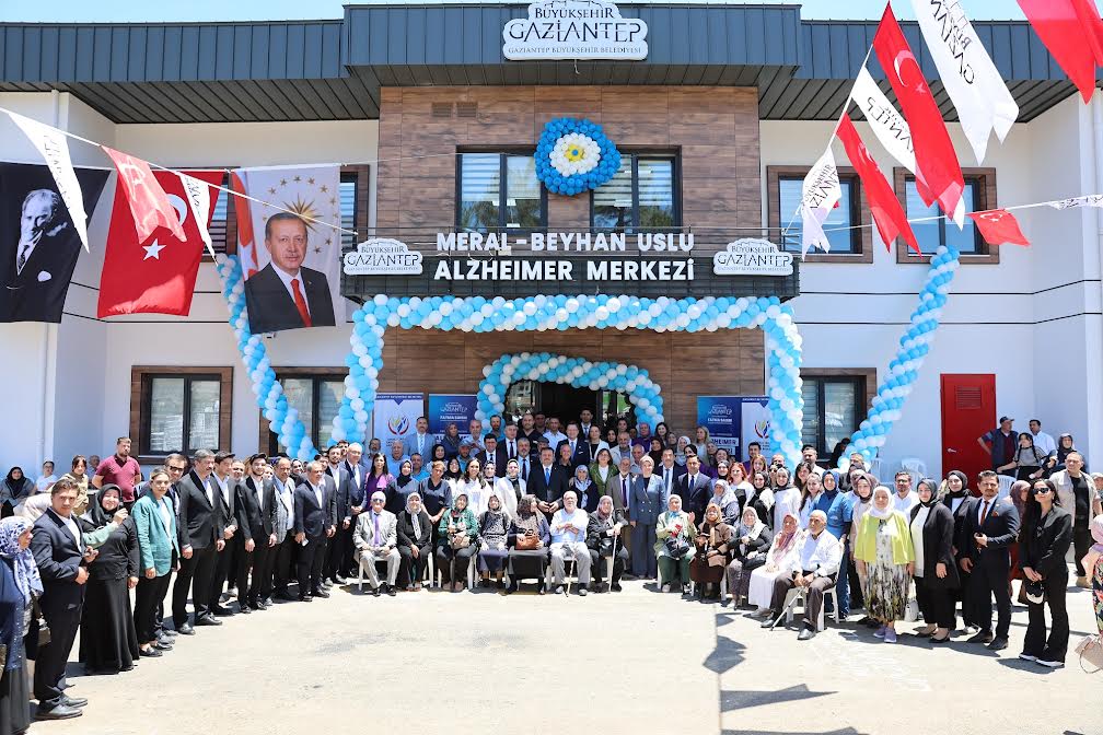 GAZİANTEP BÜYÜKŞEHİR, MERAL-BEYHAN USLU ALZHEİMER MERKEZİ’Nİ HİZMETE AÇTI
