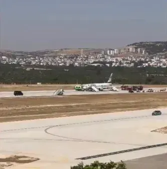 Gaziantep Havalimanı'nda hareketli saatler: 169 yolcu tahliye edildi