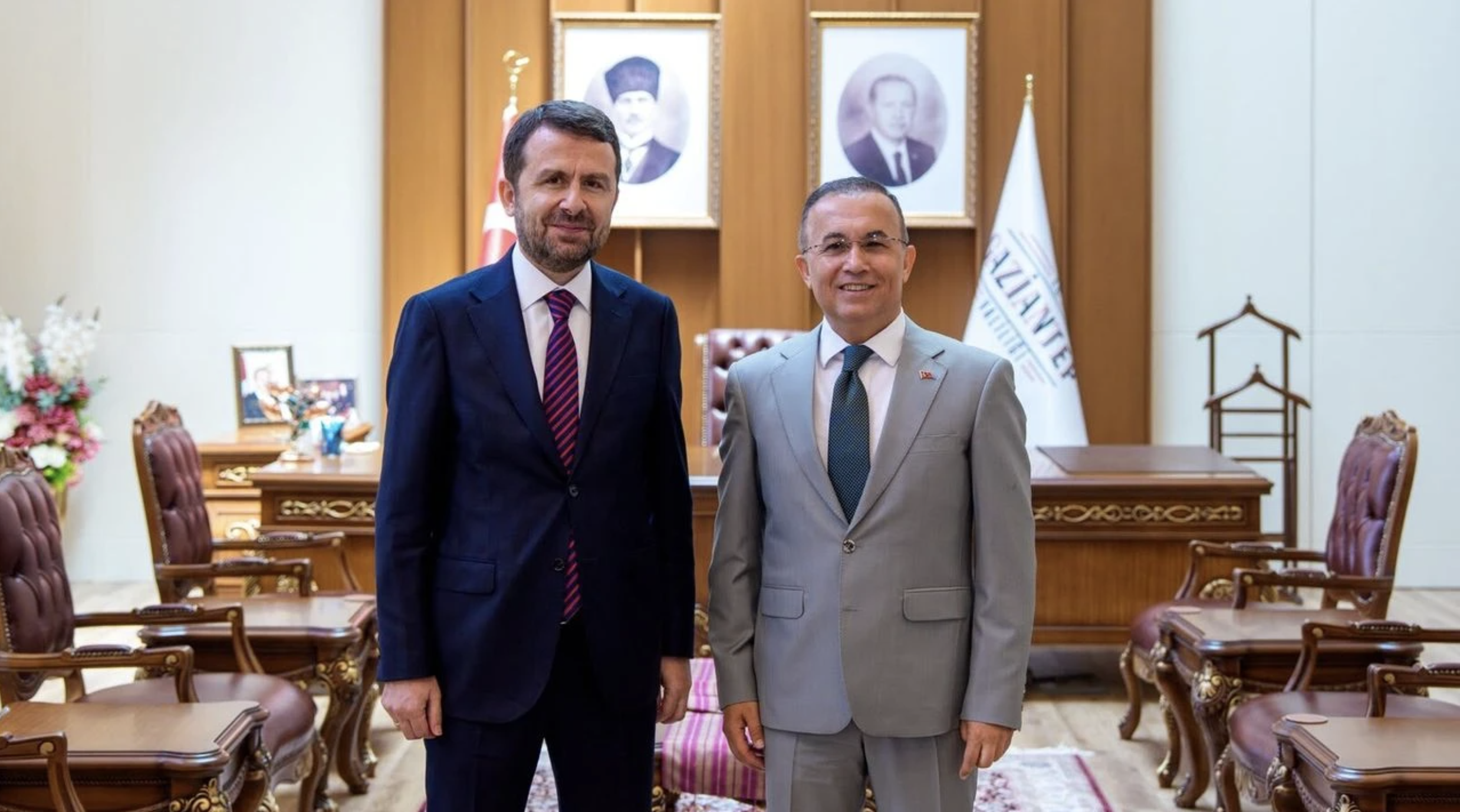 Abdulkadir Çay'dan Vali Kemal Çeber'e Ziyaret