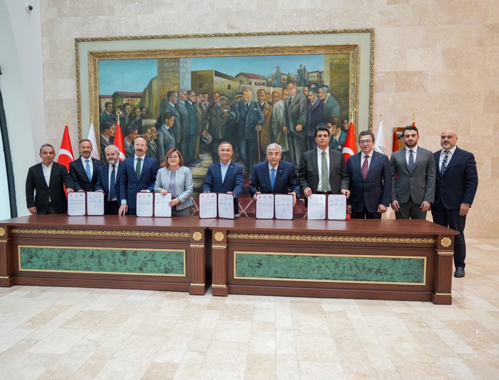 İMZALAR KUR’AN KURSU İÇİN ATILDI BAŞKAN YILMAZ’A TEŞEKKÜR