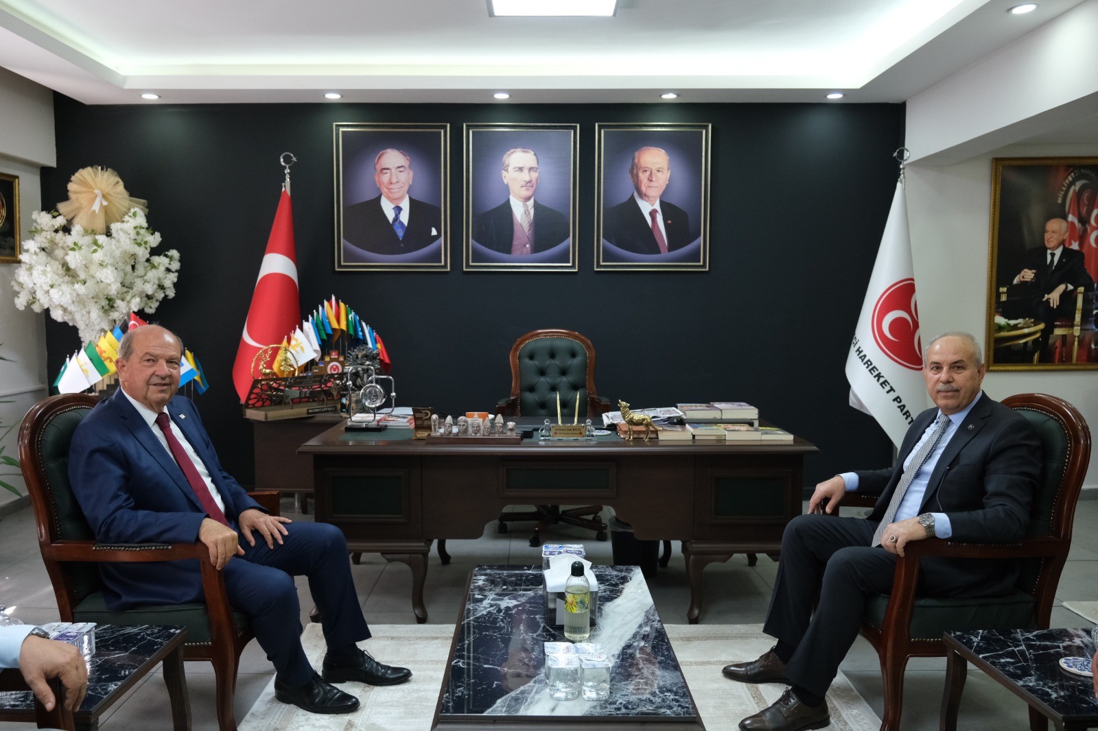 KKTC Cumhurbaşkanı Ersin Tatar’dan MHP Gaziantep İl Başkanlığı’na Anlamlı Ziyaret