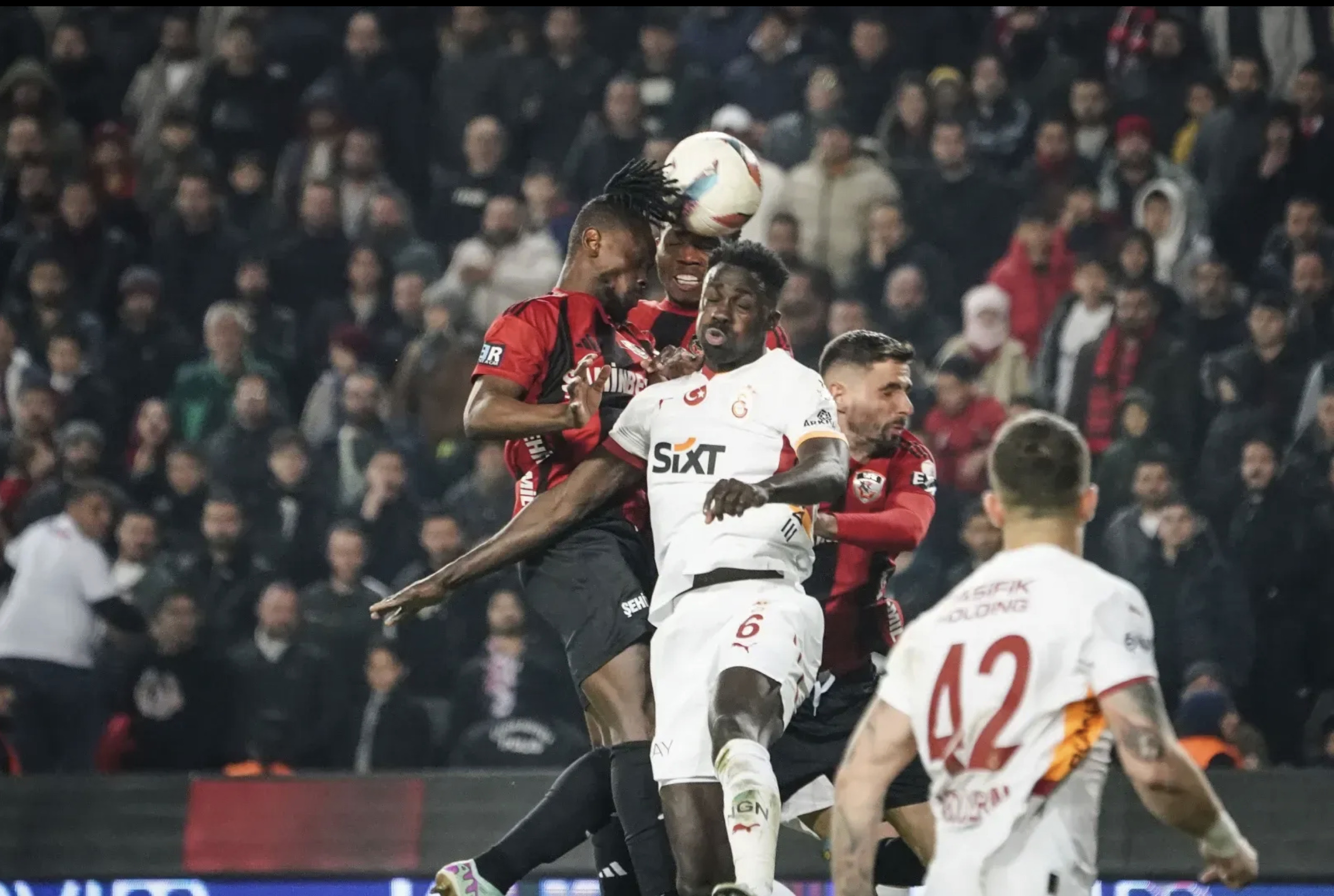 Galatasaraylı yönetici Gaziantep FK maçına bahis oynamış