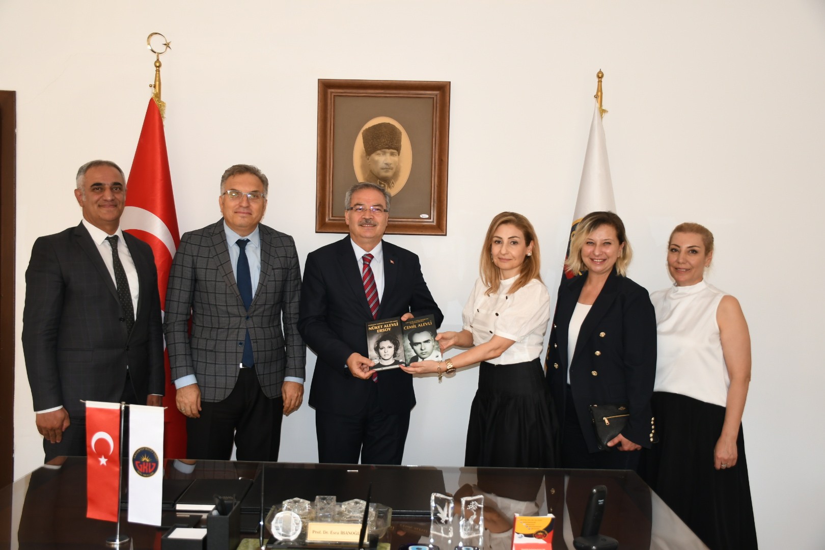 Gaziantep İl Millî Eğitim Müdürü Dr. Önder Arpacı’dan LGS Başarısıyla Öne Çıkan Gaziantep Kolej Vakfı Özel Okullarına Anlamlı Ziyaret!