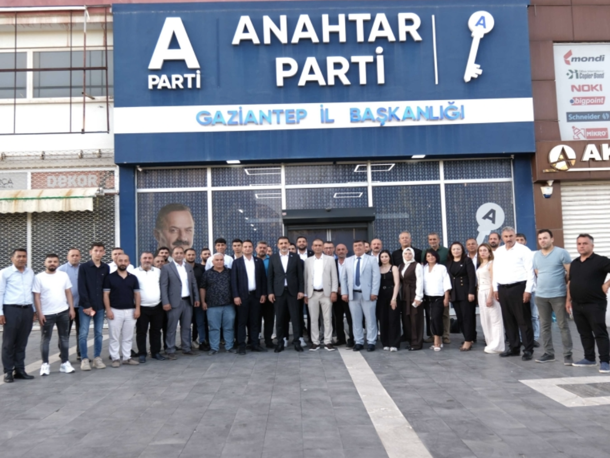 Murat ÜZÜMCÜ: “Gaziantep’i Birlikte İnşa Edeceğiz”