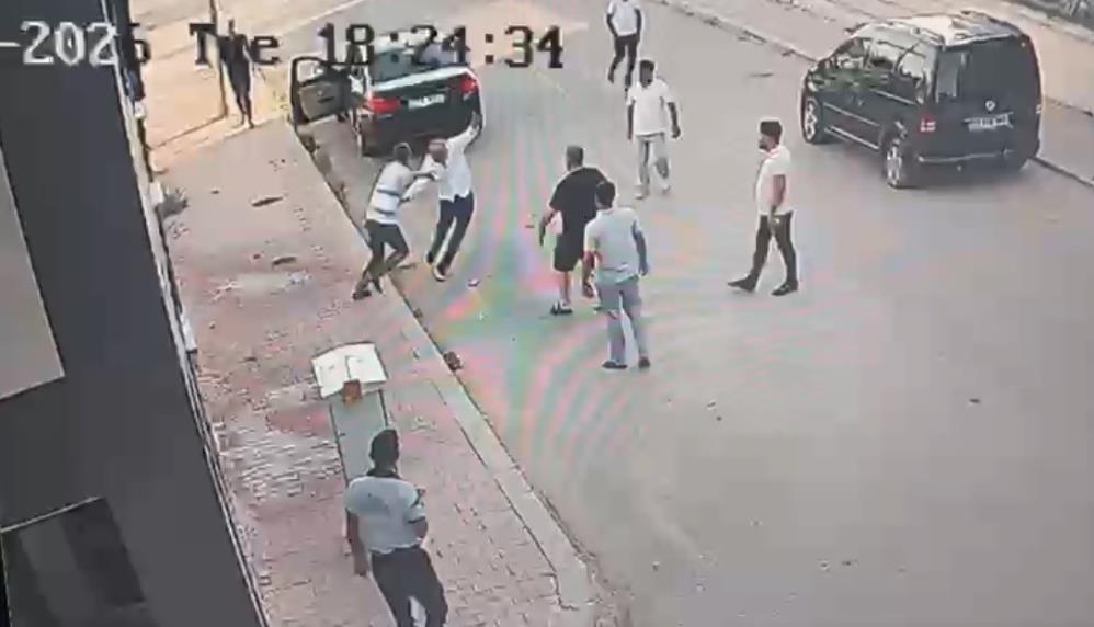Milletvekili Meriç'in bıçaklanma anı kamerada