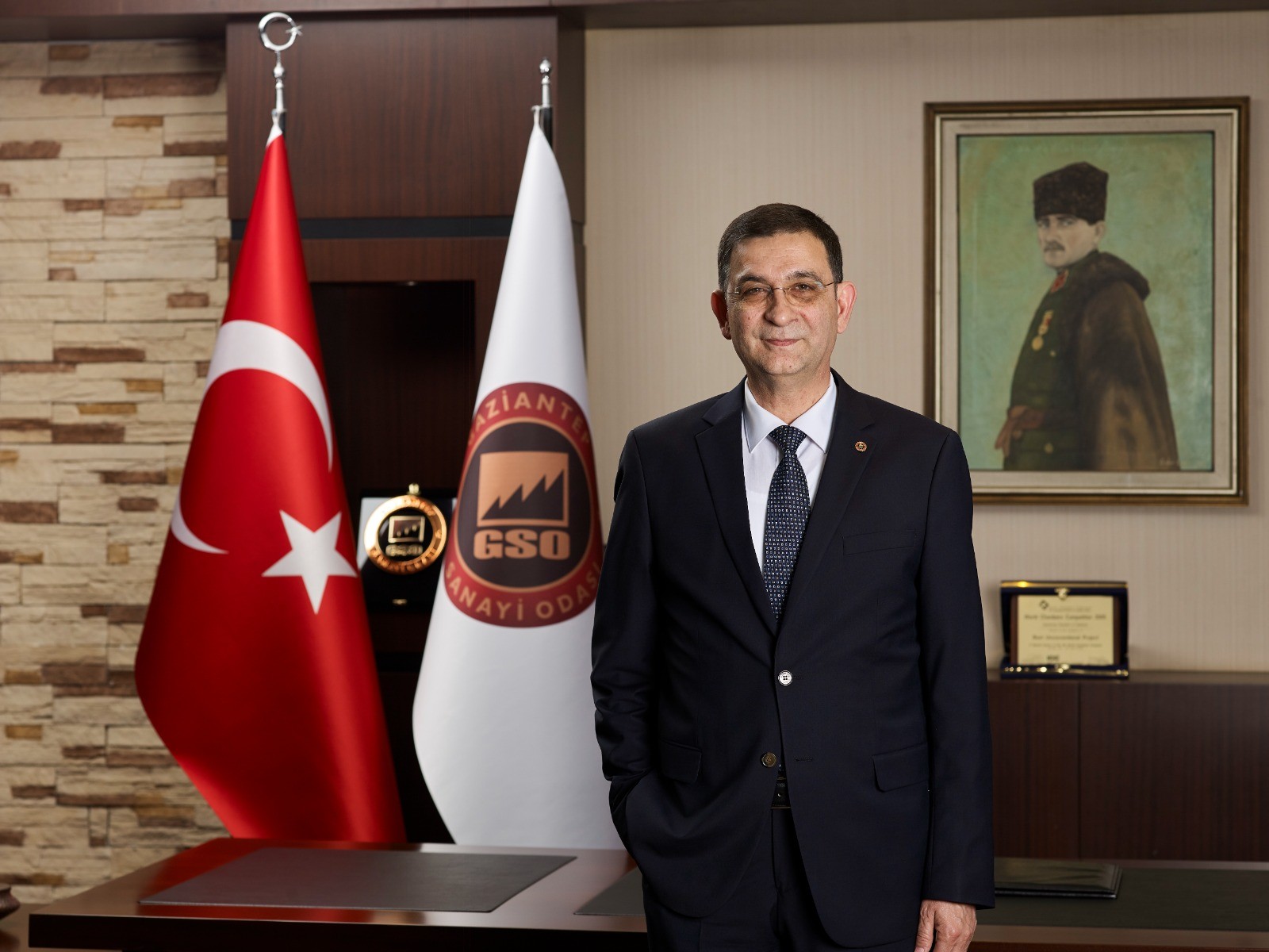 Adnan Ünverdi’den 30 Ağustos mesajı: “Vatan kahramanlarımızı saygı ve minnetle anıyorum”