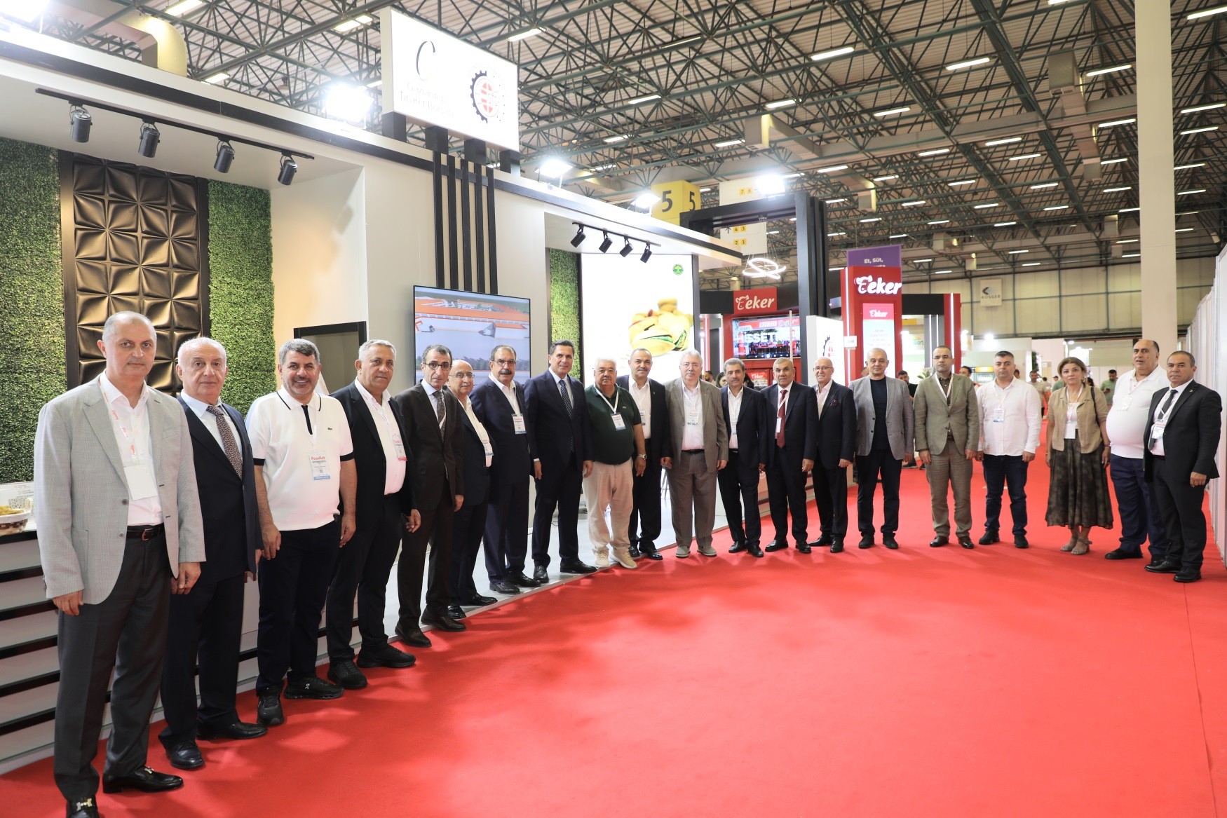 GAZİANTEP’İN TESCİLLİ LEZZETLERİ FOODIST İSTANBUL’DA DÜNYA VİTRİNİNE ÇIKTI