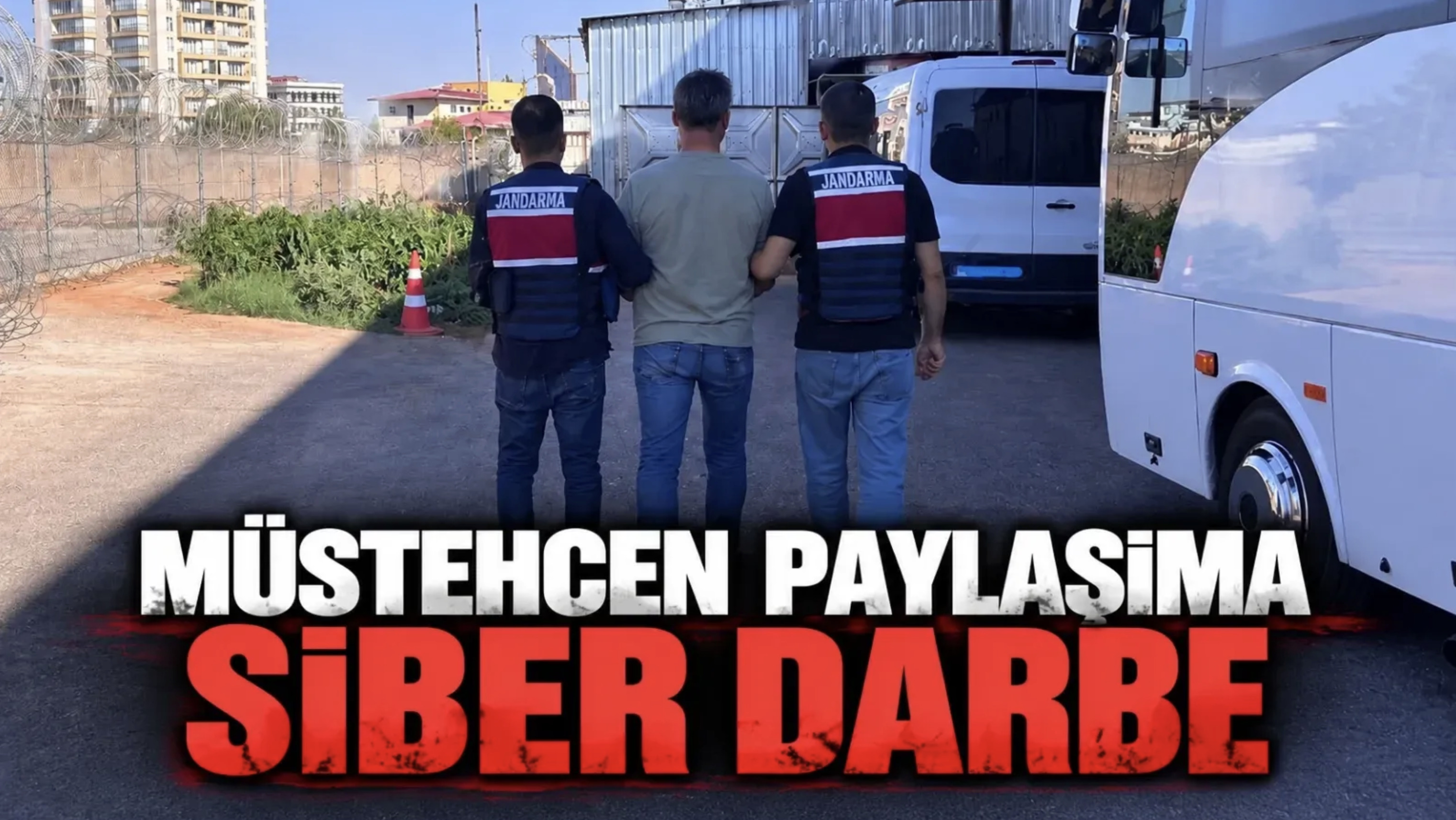 Yasadışı içeriğe siber darbe