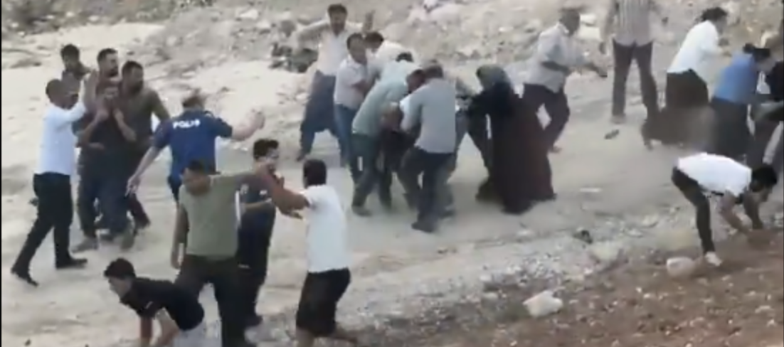 Gaziantep Vatan Mahallesi karıştı! Birbirlerine girdiler