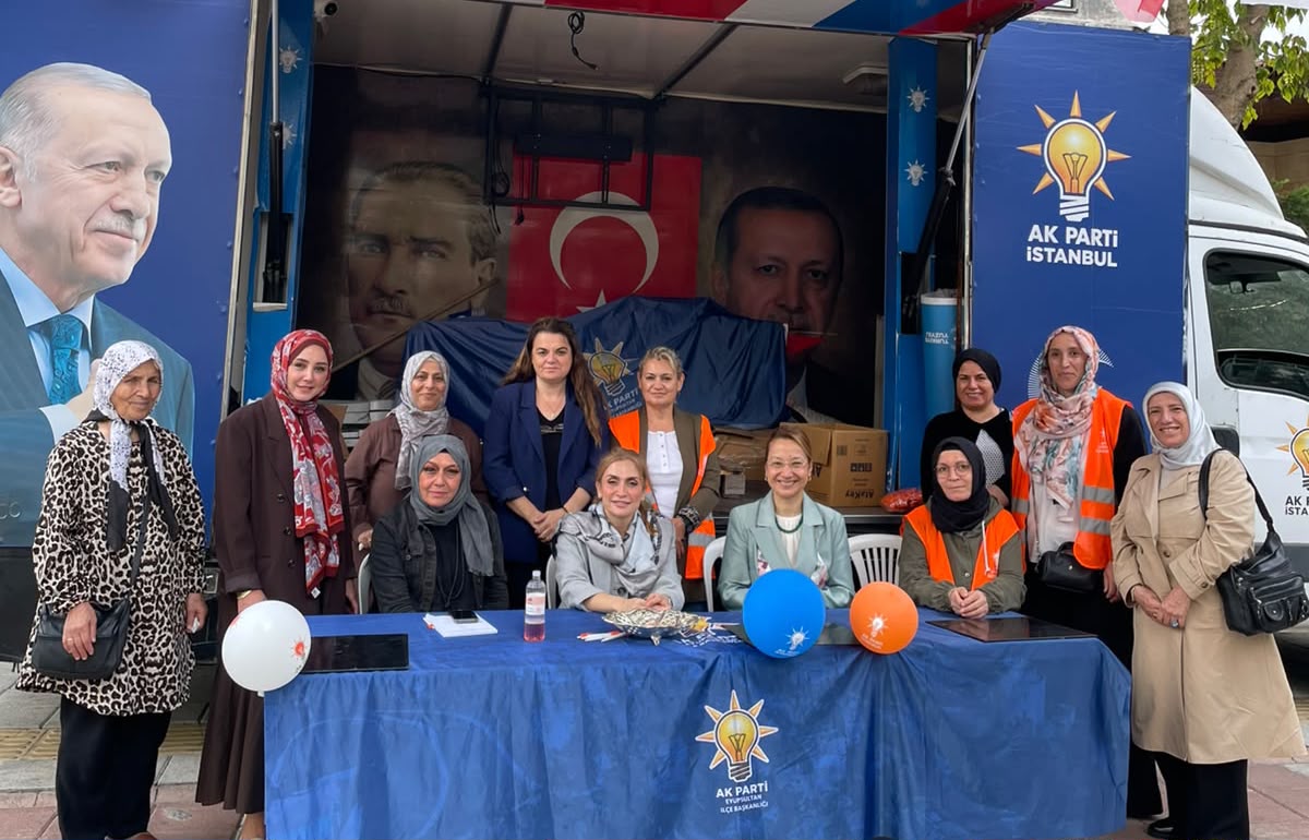 BAKBAK, TÜRKİYE YÜZYILI BULUŞMALARI KAPSAMINDA EYÜPSULTAN'DA SOKAĞA İNDİ
