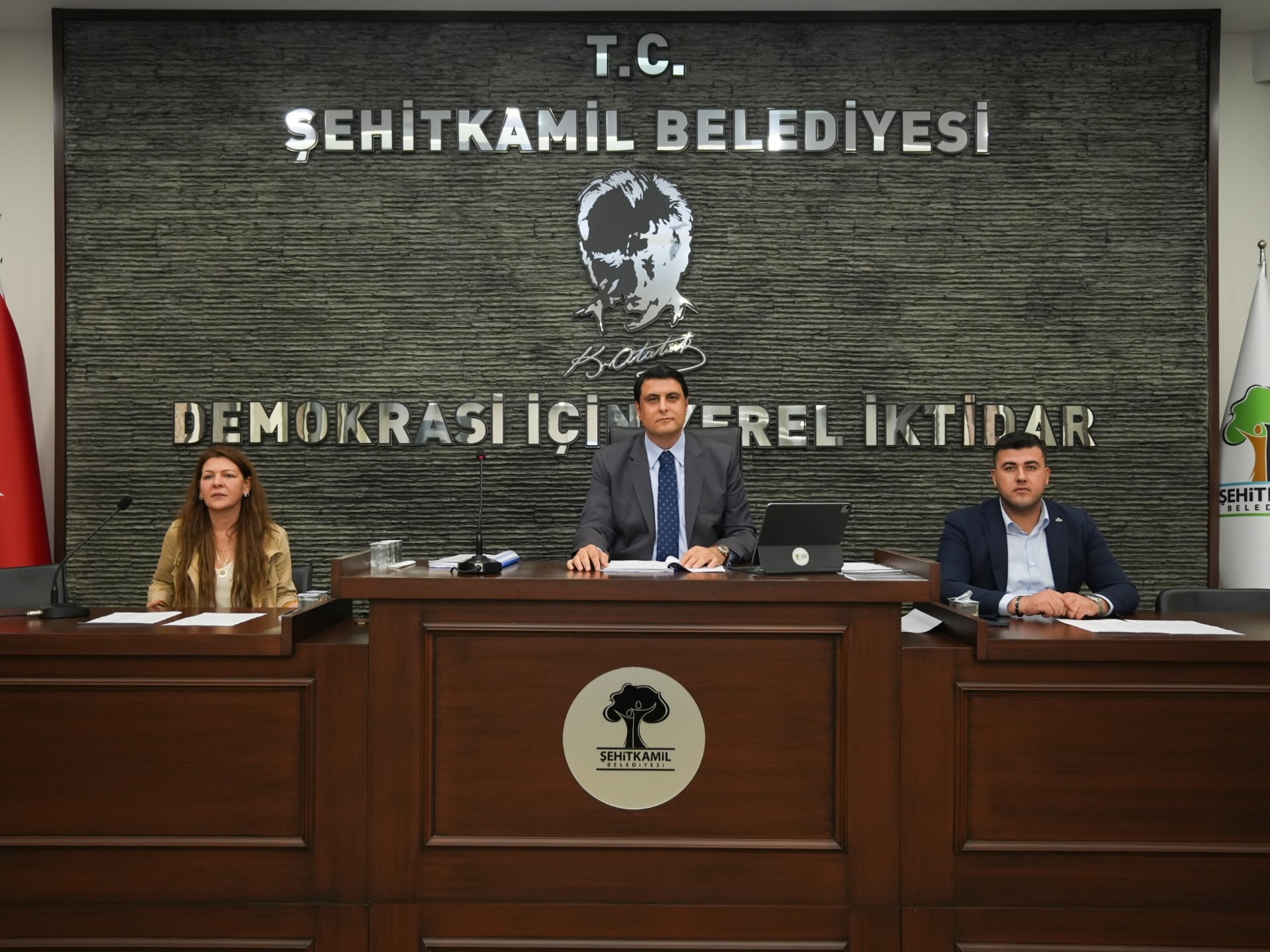 ŞEHİTKAMİL BELEDİYESİ’NDE EKİM AYI MECLİS TOPLANTISI GERÇEKLEŞTİRİLDİ