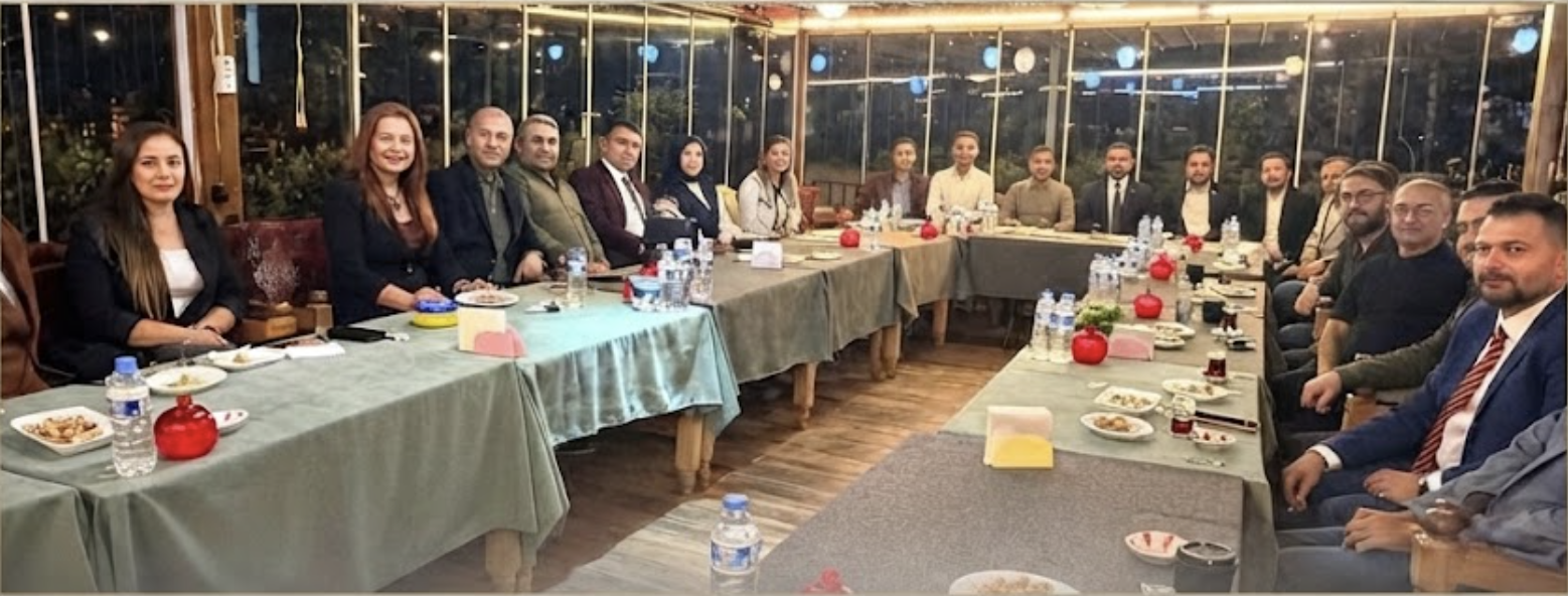 Hatice Mustafa Gençten Ticaret Meslek Lisesi Mezunları Derneği 2. Toplantısını Gerçekleştirdi