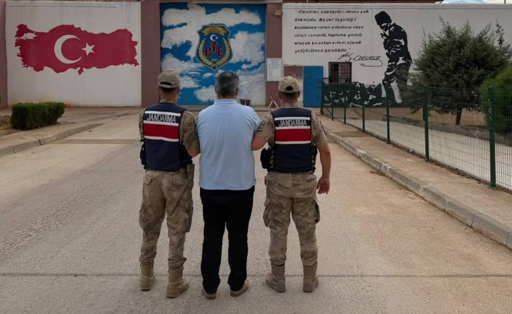 Jandarmadan FETÖ operasyonu: 2 şüpheli tutuklandı