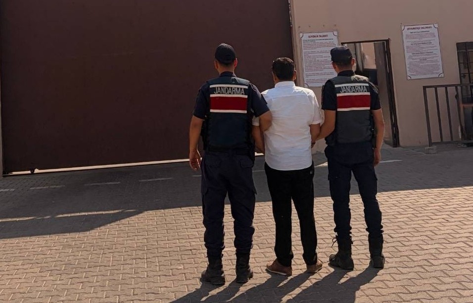 Hapis Cezasıyla Aranan 2 Şahıs Yakalandı