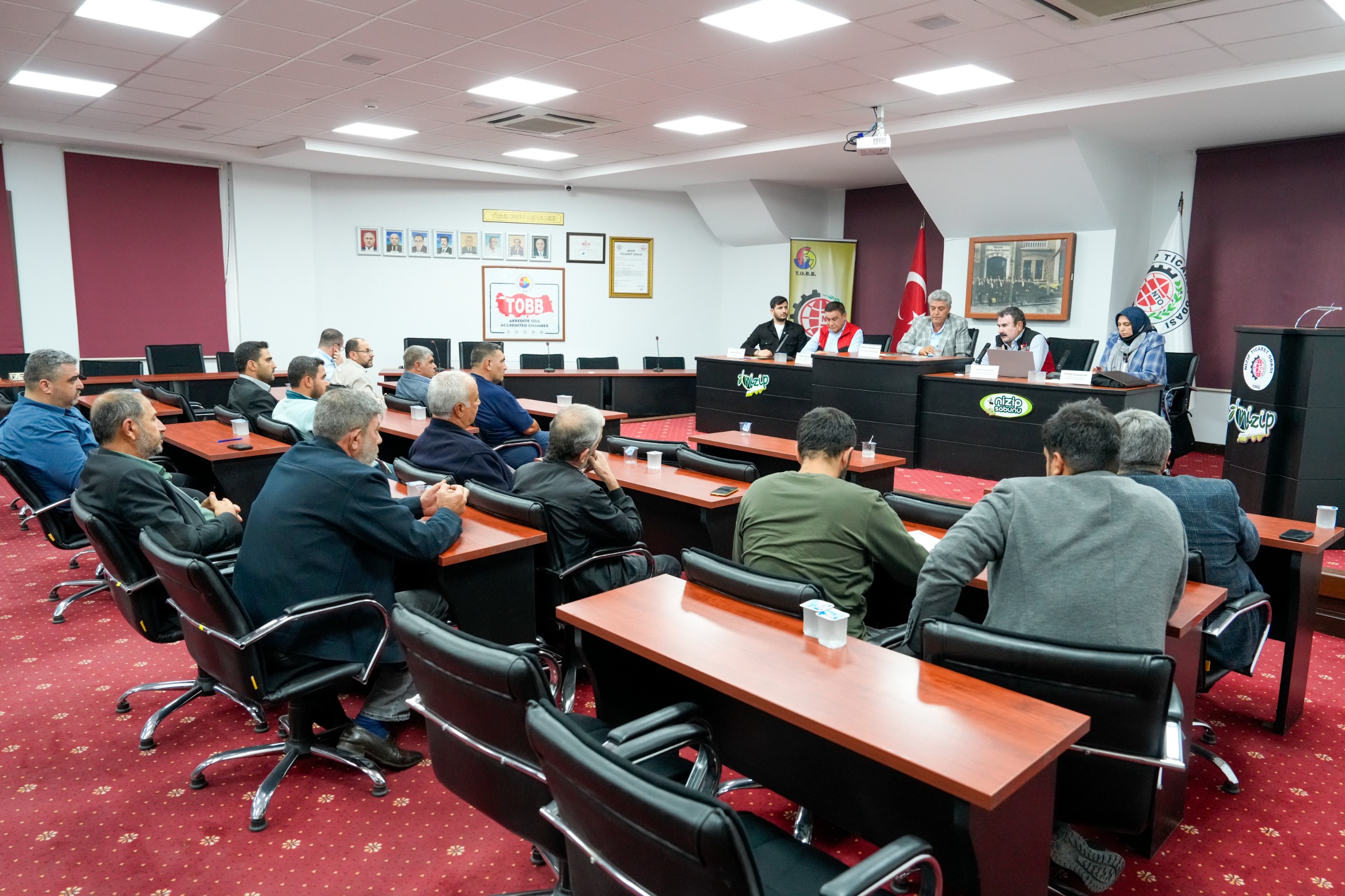 NTO’DA ZEYTİN, ZEYTİNYAĞI VE PRİNA YAĞI SEKTÖR İSTİŞARE TOPLANTISI GERÇEKLEŞTİRİLDİ