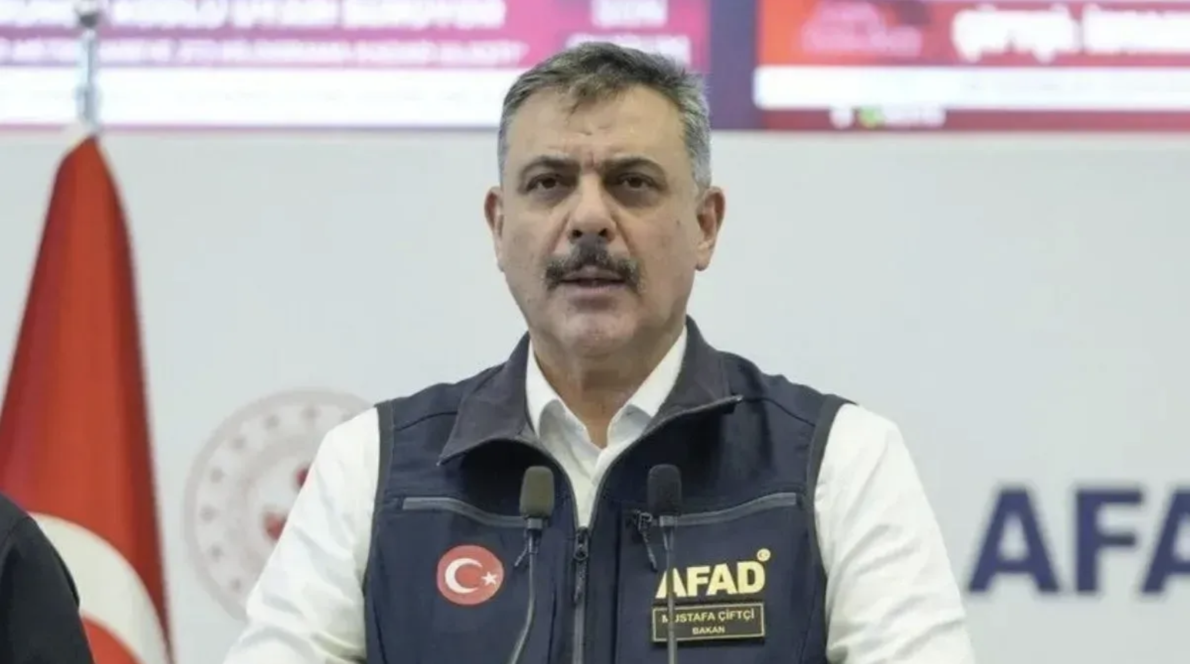 Bakan Çiftçi'den kuvvetli yağış ve fırtına uyarısı