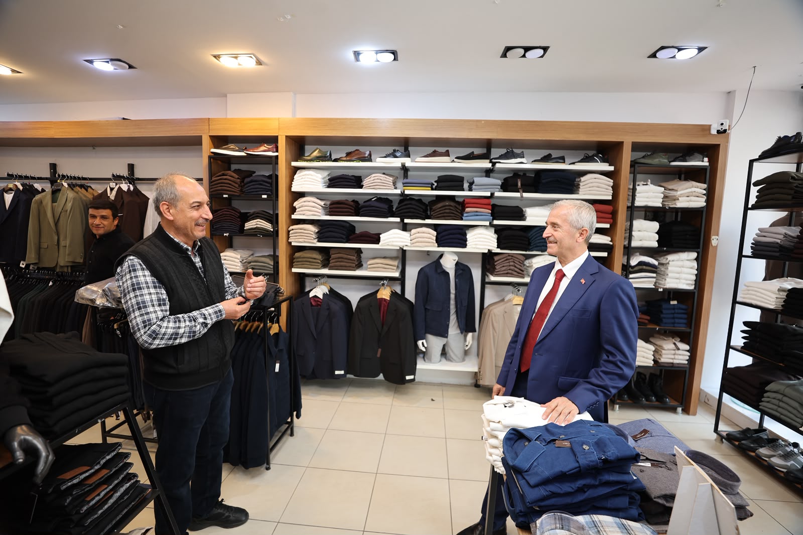 BAŞKAN TAHMAZOĞLU VATANDAŞLARLA BULUŞTU