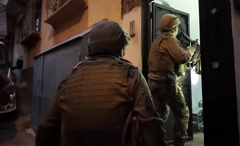 Gaziantep’te silahla yağma suçuna operasyon: 8 gözaltı