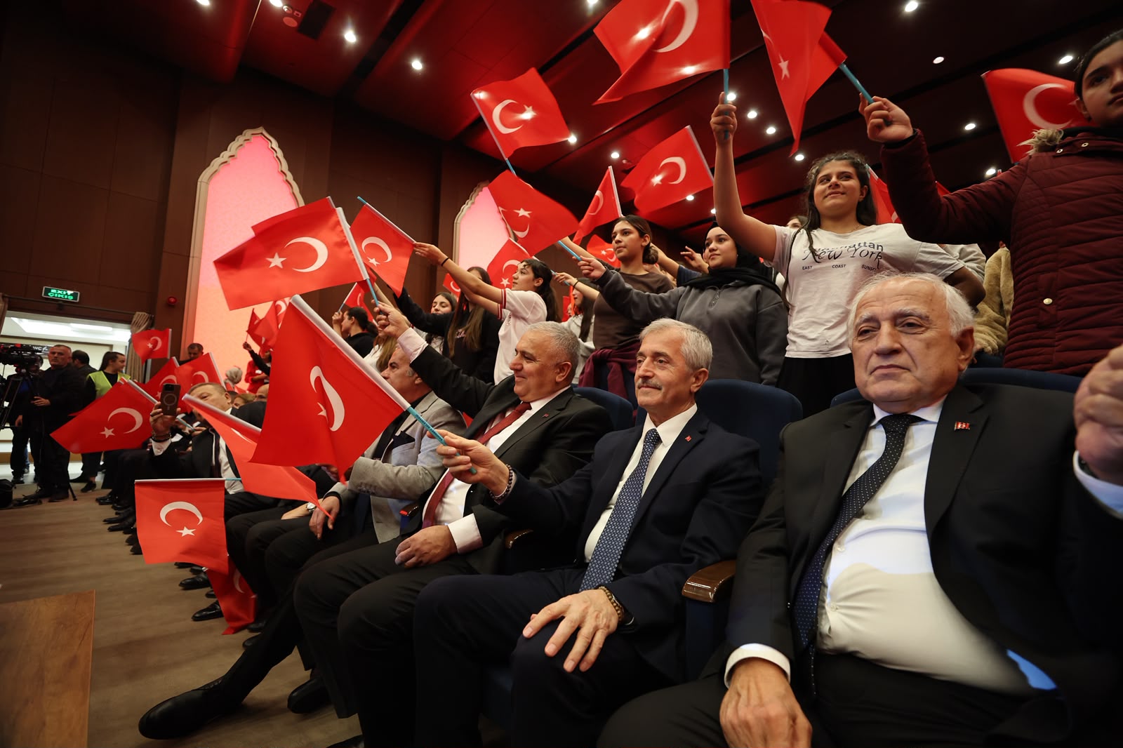 Şahinbey'de Cumhuriyet Bayramı coşkuyla kutlandı