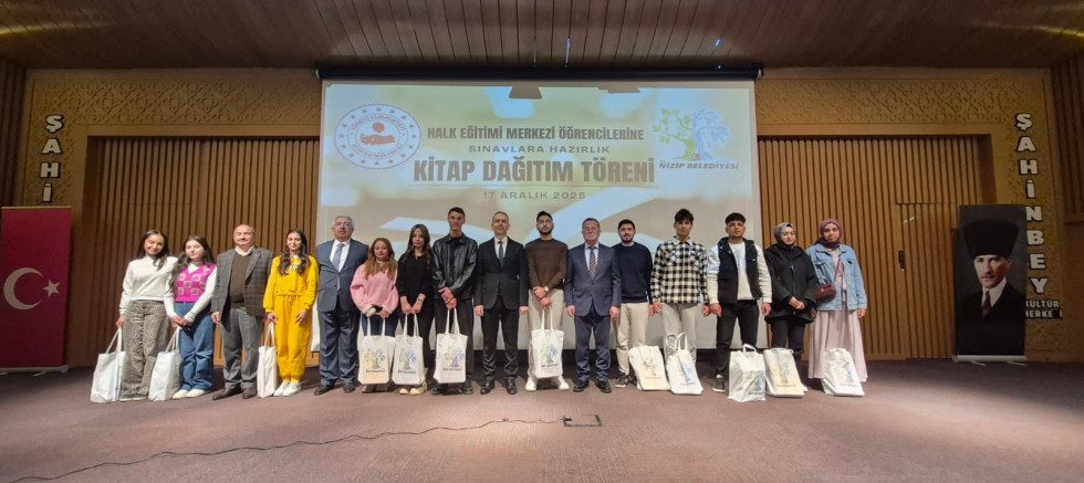 Nizip Belediyesi’nden Üniversite Adaylarına Eğitim Desteği