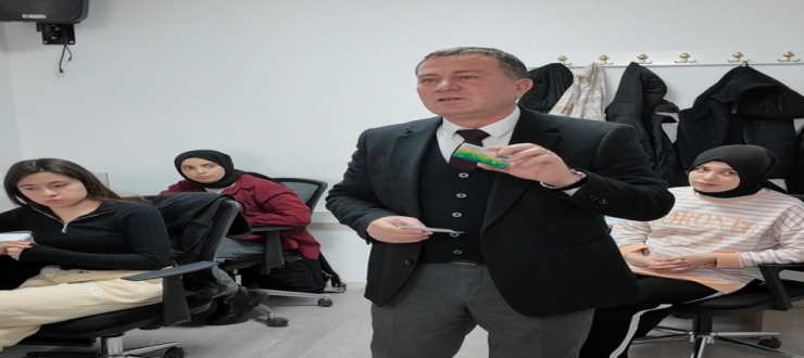 Nizip Belediyesinden üniversite adaylarına dijital eğitim desteği