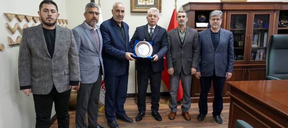 Nizip İmam Hatip Derneği’nden Yönetim Kurulu BaşkanımızMehmet Özyurt’a Teşekkür Plaketi