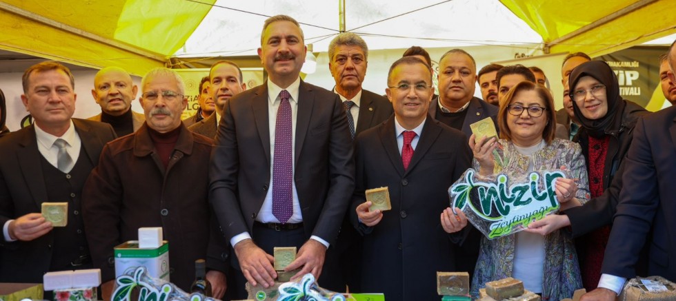 NİZİP ZEYTİNYAĞI, ULUSLARARASI KALİTE PLATFORMUNDA ZİRVEYE YERLEŞTİ