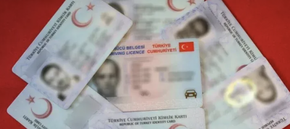 Nüfus Müdürlüğü’nde Büyük Skandal: Vatandaşların Kimlikleri Satılmış!