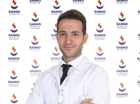 Opr. Dr. Tüfekçi "Erkekler iyi huylu prostat büyümesiyle yaş ilerledikçe sık karşılaşır"