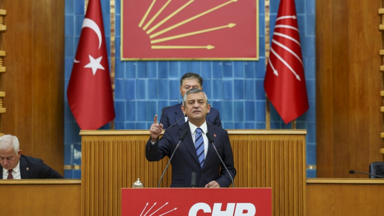 Özgür Özel’den Gaziantep’e “hayırlı olsun” ziyareti