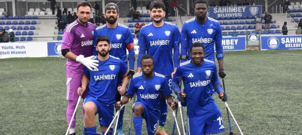 Şahinbey Ampute'den farklı galibiyet 7-0