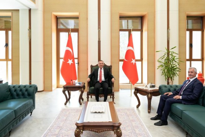 Şahinbey Belediye Başkanı Tahmazoğlu’ndan Vali Çeber’e Ziyaret