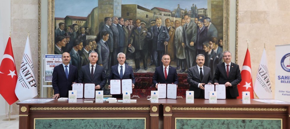 ŞAHİNBEY BELEDİYESİ 163 ÖĞRENCİYİ DAHA UMREYE GÖNDERECEK