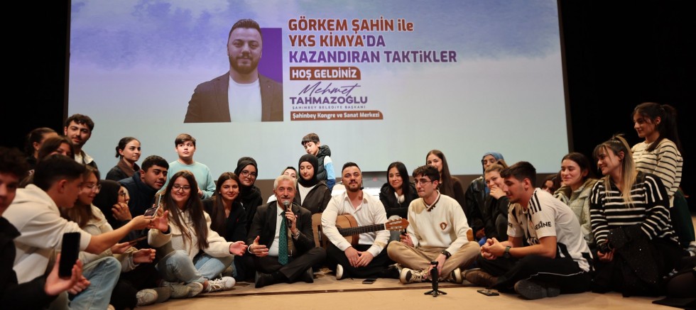ŞAHİNBEY BELEDİYESİ’NDEN GENÇLERE MORAL VE MOTİVASYON BULUŞMASI