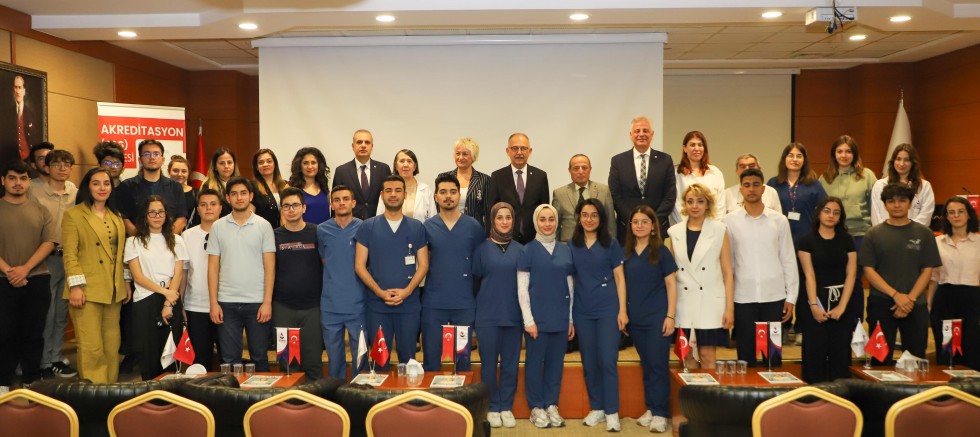 SANKO ÜNİVERSİTESİ’NDE 19 MAYIS ATATÜRK'Ü ANMA, GENÇLİK VE SPOR BAYRAMI PROGRAMI DÜZENLENDİ