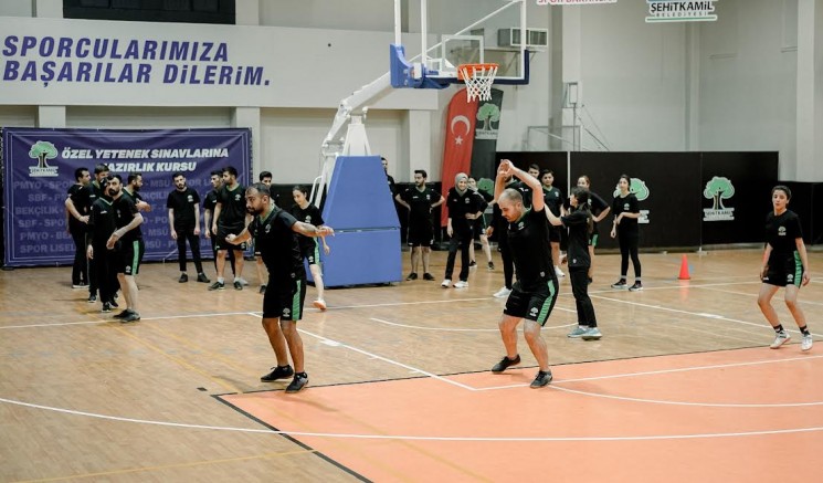 ŞEHİTKAMİL BELEDİYESİ’NDEN GENÇLERE BÜYÜK DESTEK