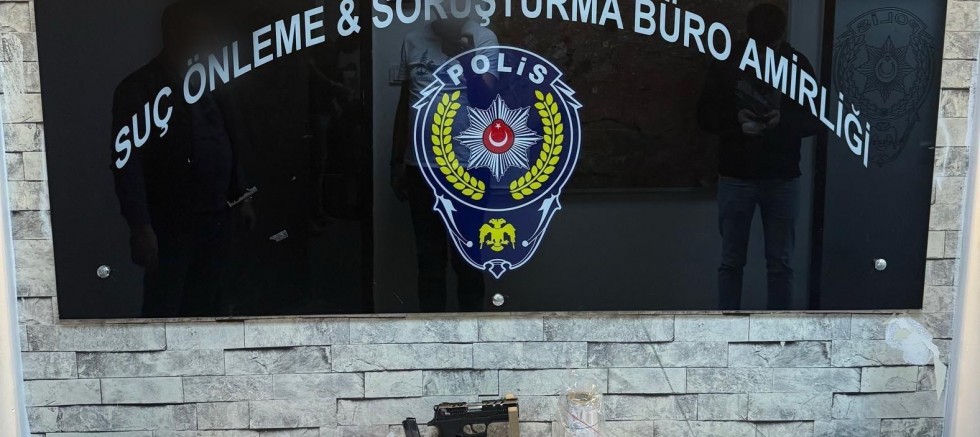 Şehitkamil’de Ruhsatsız Silah ve Uyuşturucu Operasyonu: 1 Şüpheli Yakalandı