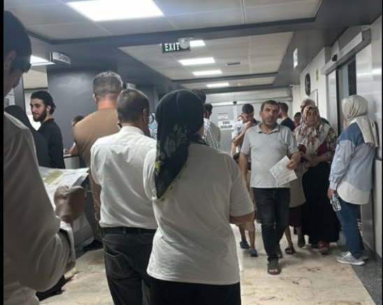 Şehitkamil Devlet Hastanesi’nde Kayıt Kuyruğu: Acil Serviste İki Saatlik Bekleyiş