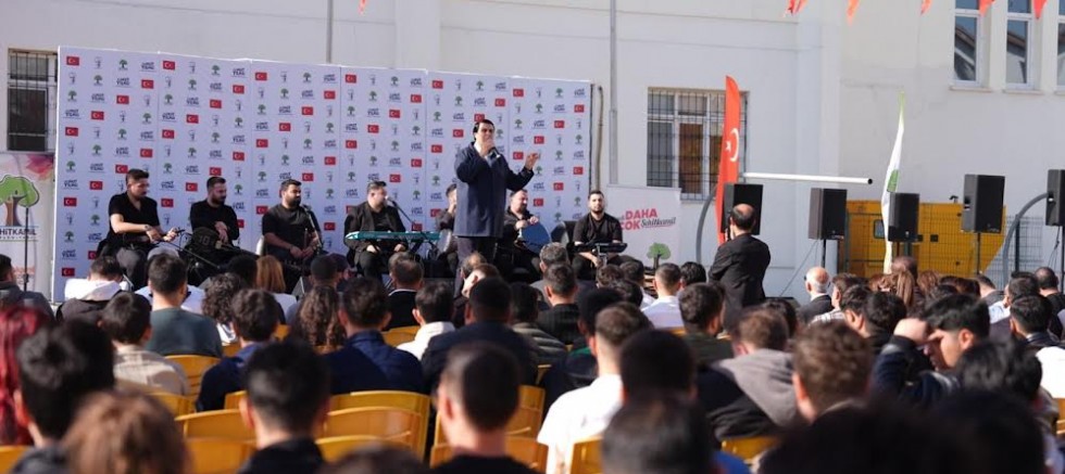 “Şehitkamil’in Geleceği Gençlerle Şekilleniyor”